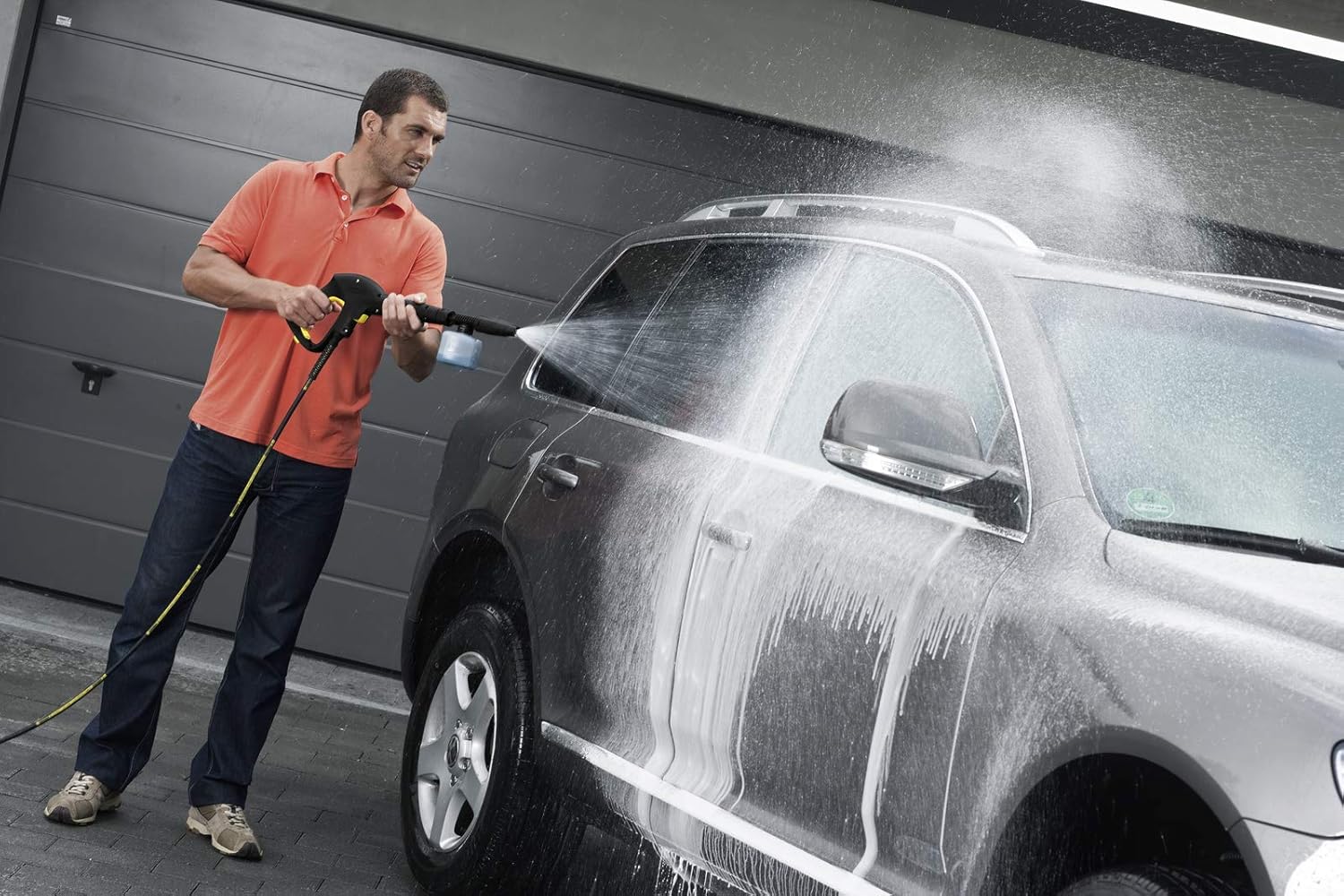 Kärcher car shampoo RM 619, 5 liters (environmentally friendly, gentle and thorough cleaning of vehicles with the high-pressure cleaner)